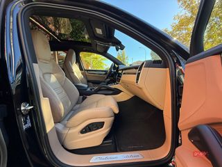 PORSCHE Cayenne EHybrid Platinum Edition