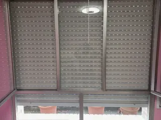 Persiana enrollable PVC