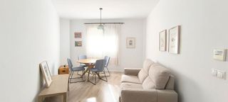 Piso en alquiler en El Plantinar - Felipe II - Tiro de Línea en Sevilla