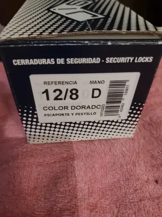 Cerradura JIS dorada con llaves