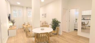 Piso en alquiler en Los Remedios en Sevilla