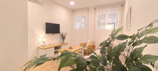 Piso en alquiler en Los Remedios en Sevilla