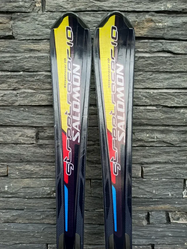 Esquís Salomon Streetracer 10