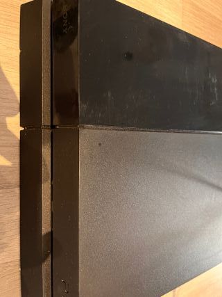 Consola Sony PS4 Negra