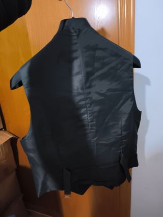 Traje de hombre gris talla M/L