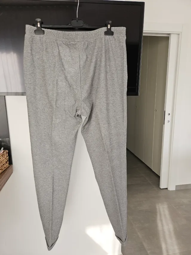 Pantaloni donna grigi