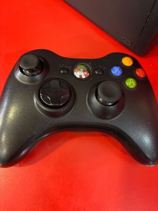 Xbox 360 Slim 250GB + Mando Original