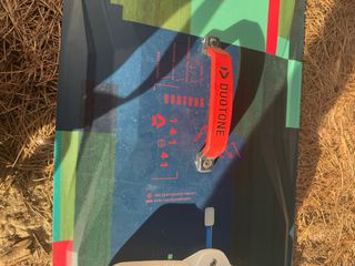 Duotone Kitesurf Tabla y Accesorios