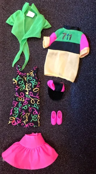 Barbie Great Date Fashions 1991