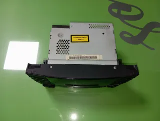 Radio Mercedes Clase E 320 Pantalla original