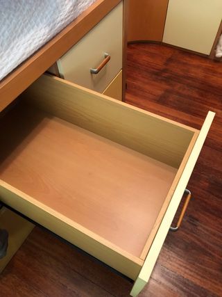 Cama nido alta con cajones