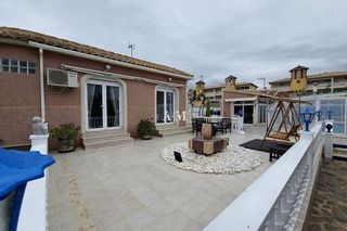 Chalet en alquiler en Campos de Golf - Villa Martin - Los Dolses en Orihuela