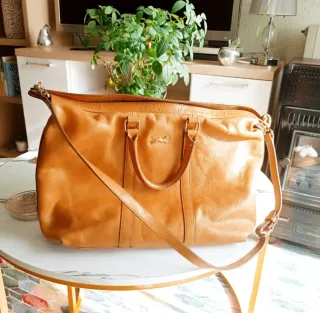 Ocasión! Bolso piel original Bimba y Lola