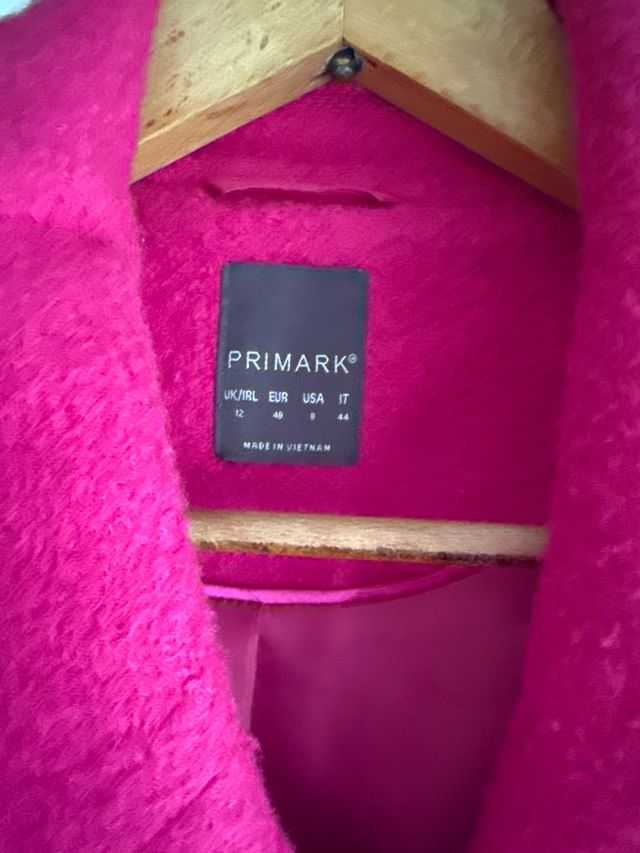 Abrigo rosa oversize Primark talla L