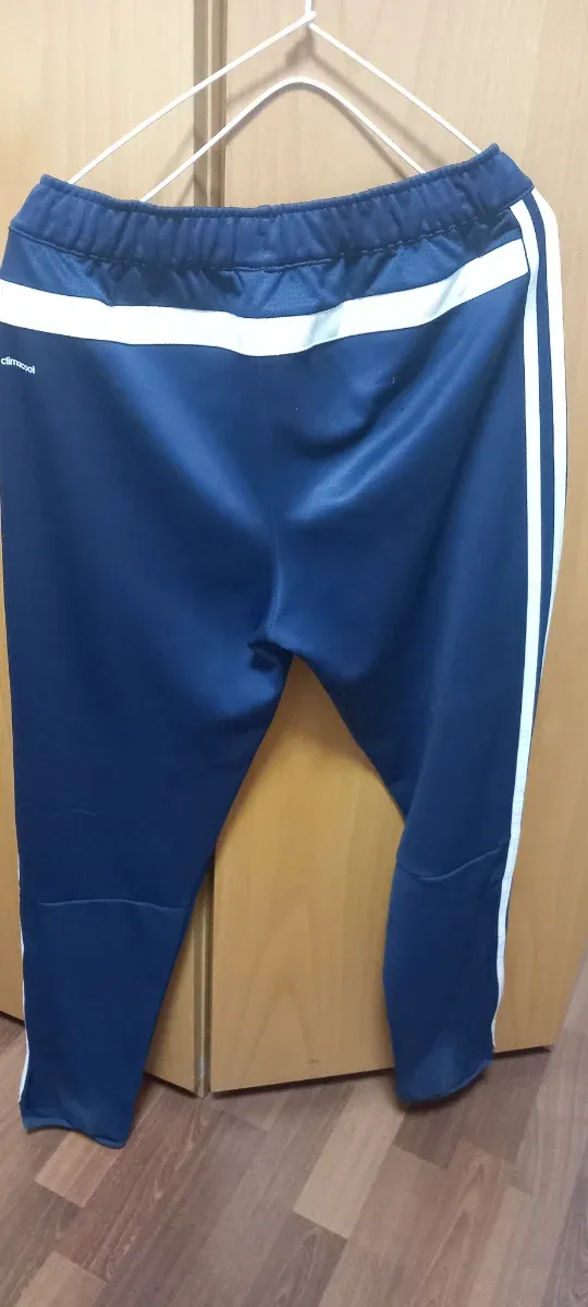 Pantalón chándal Adidas azul