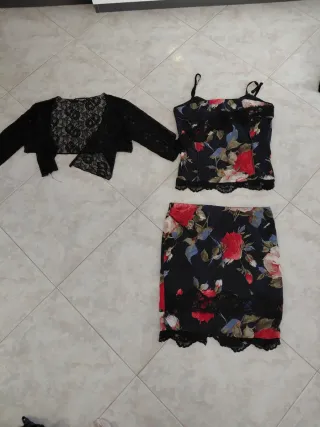 Completo donna gonna top e coprispalle M
