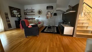 Dúplex en alquiler en Hermanos Falcó - Sepulcro Bolera en Albacete