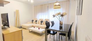 Piso en alquiler en Fontanal - San Carlos - San José en Sevilla