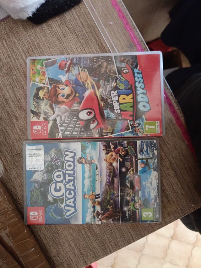 2 Giochi Nintendo Switch: Mario Odyssey e Go Vacat