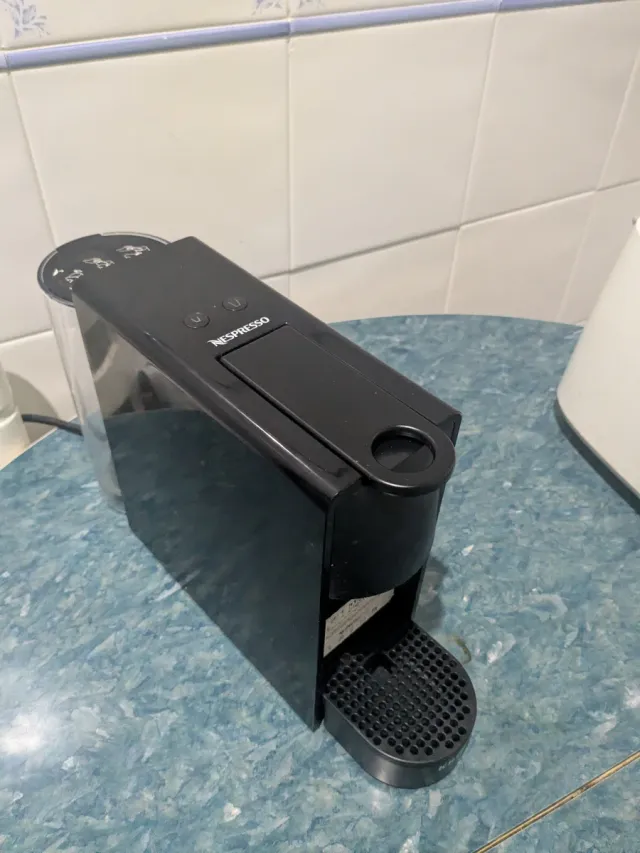 Cafetera Nespresso Krups Negra