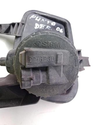 Fiat 20800567 faro antiniebla del der grande punto