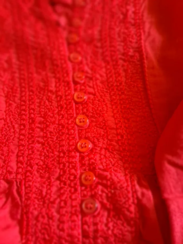 Lote 2 camisas estampada y roja