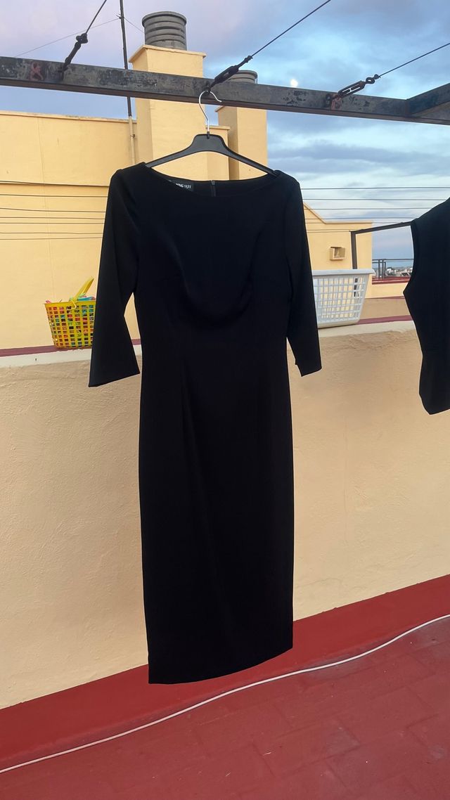 Vestido negro Mango largo