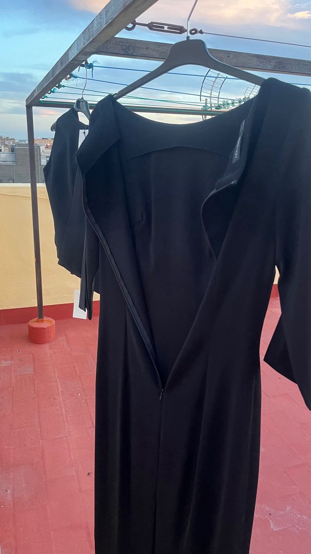 Vestido negro Mango largo