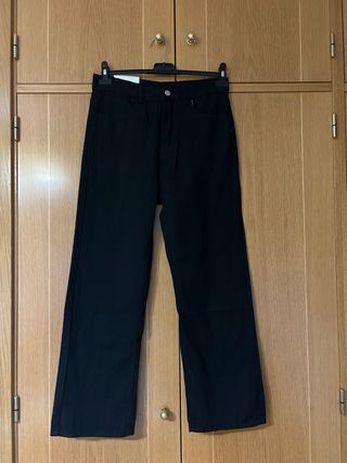 Vaqueros negros anchos