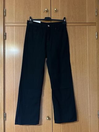 Vaqueros negros anchos