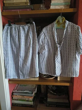 Completo vintage in seta anni 60.