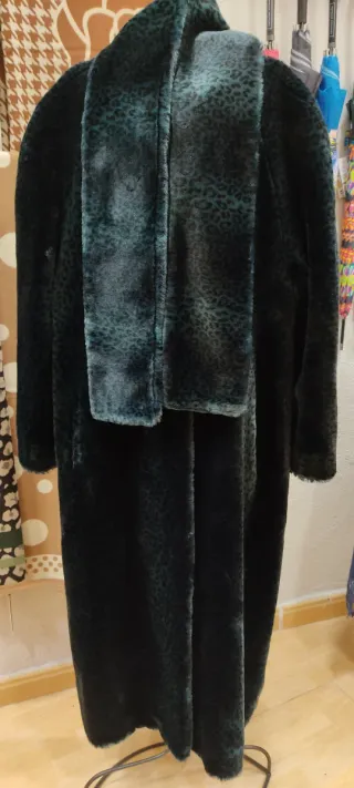 Abrigo vintage calentito estampado