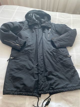 Pull&Bear Parka Negra Hombre