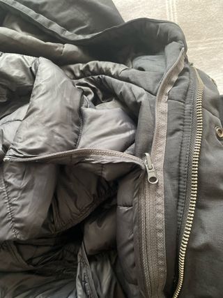 Pull&Bear Parka Negra Hombre