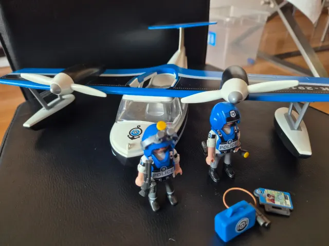 Playmobil Hidroavión Policía con Figuras