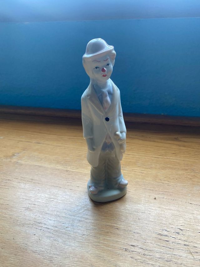 Figura payaso porcelana traje