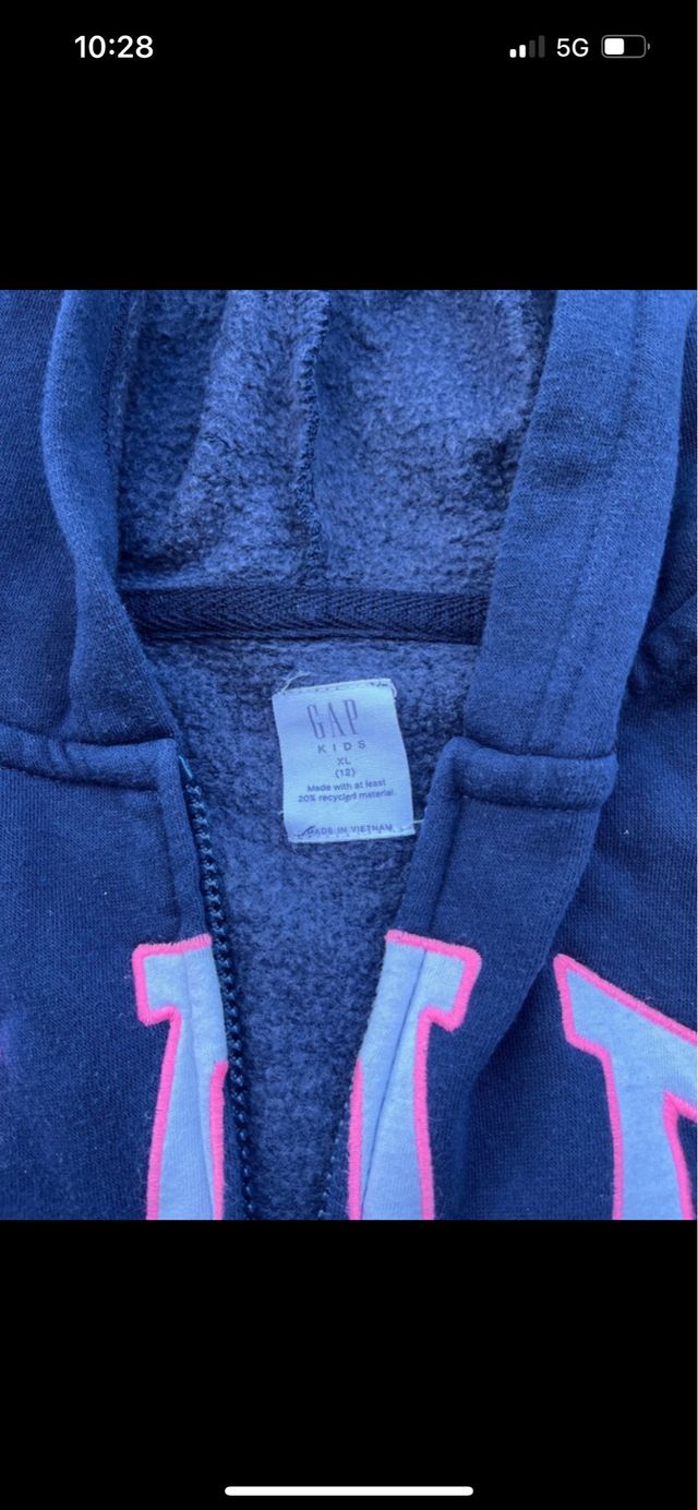 Sudadera Gap con cremallera y capucha