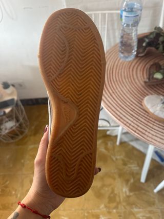 Zapatillas Nike Beige/Gris