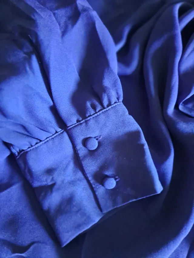 Lote 2 blusas azul y blanca