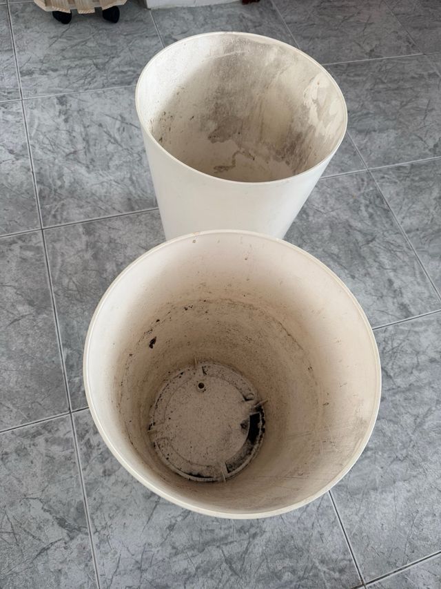 2 Macetas Grandes Blancas