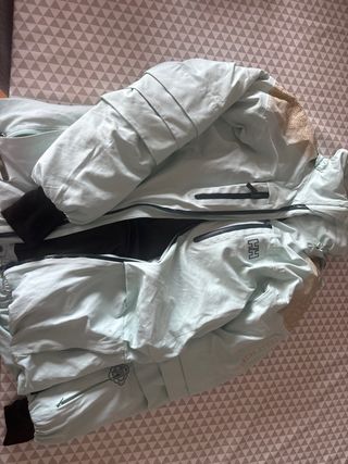 Anorak Helly Hansen Beige y Turquesa