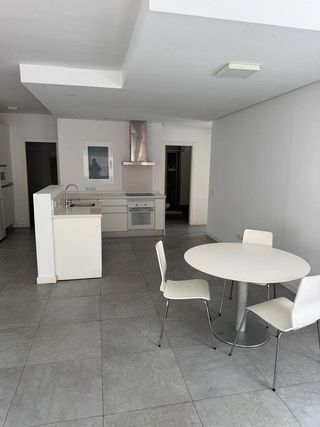 Piso en alquiler en Arenales - Lugo - Avenida Marítima en Palmas de Gran Canaria(Las)