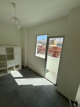 Piso en alquiler en Arenales - Lugo - Avenida Marítima en Palmas de Gran Canaria(Las)