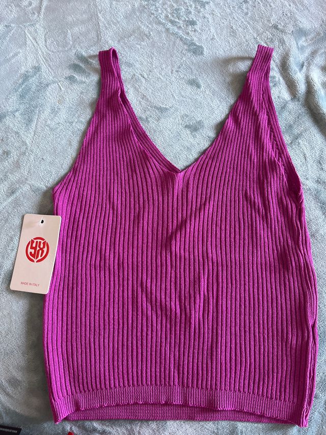 Top lencero fucsia de punto