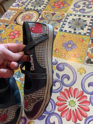 Ballerine Skechers con rose N.35