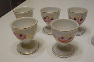 Lote 9 Hueveras Cerámica Antiguas Flores