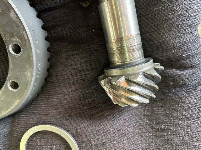 GRUPO CORTO BMW 4’27 CON ARANDELA DE AJUSTE (188)