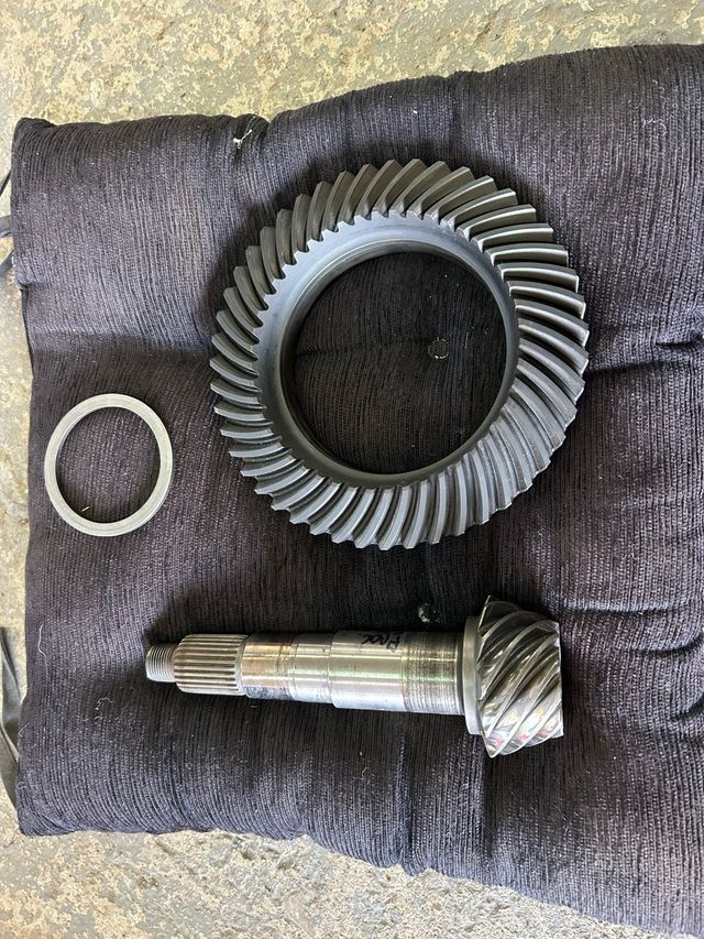 GRUPO CORTO BMW 4’27 CON ARANDELA DE AJUSTE (188)