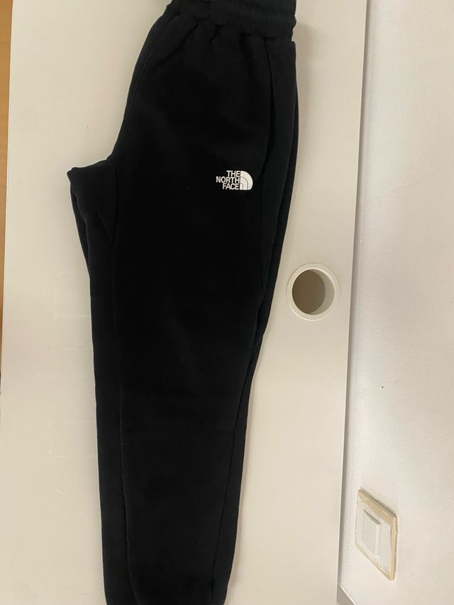 Pantalones chándal The North Face negros