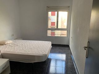 Piso en alquiler en Juan XXIII en Alicante